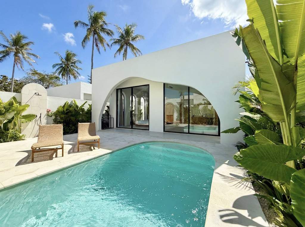 Villa contemporaine avec piscine à Kuta Lombok